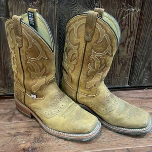 NEW! Size 8 Men’s DoubleH boots.